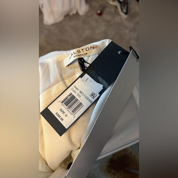 Halston Heritage Black and White Dress - Hidden Zipper. - Picture 9 of 11